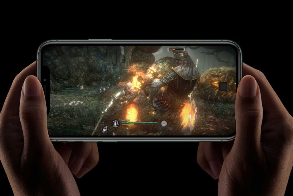 Gioco con l'iPhone 11 Pro di Apple