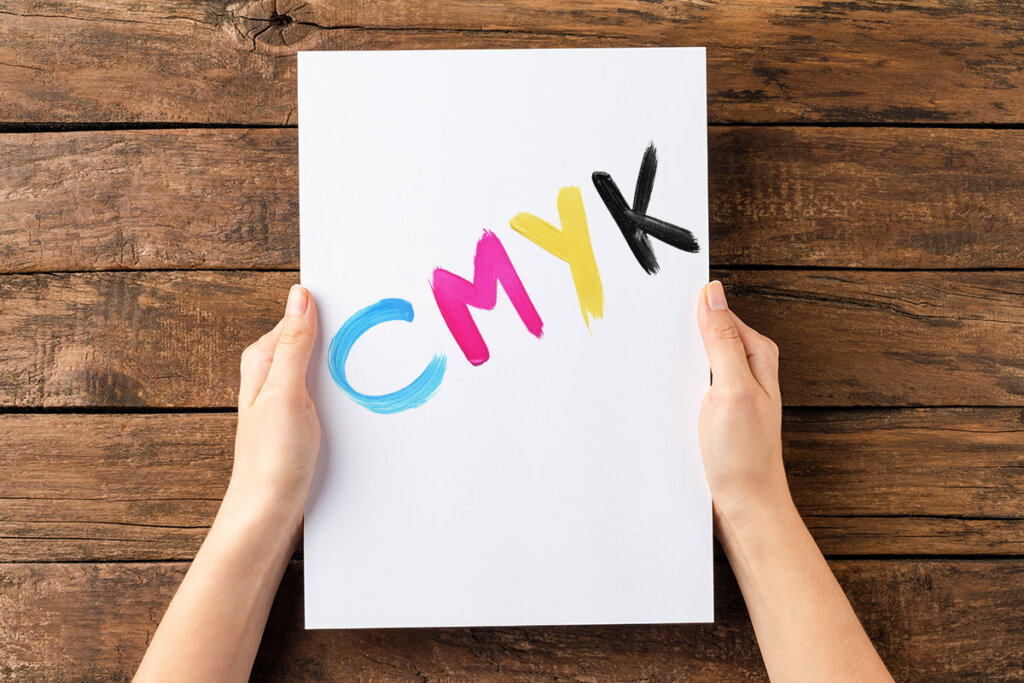 Stampa CMYK a colori